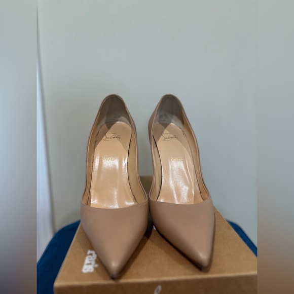 Christian Louboutin Beige heels size 39 - Picture 1 of 11